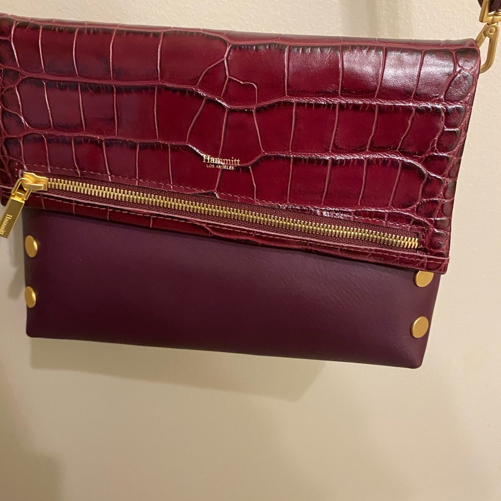 Hammit Med Crossbody Bag